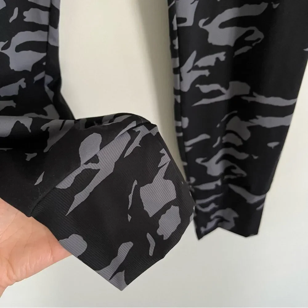 NWT Monrow Camo Joggers in Black/Grey, Size S